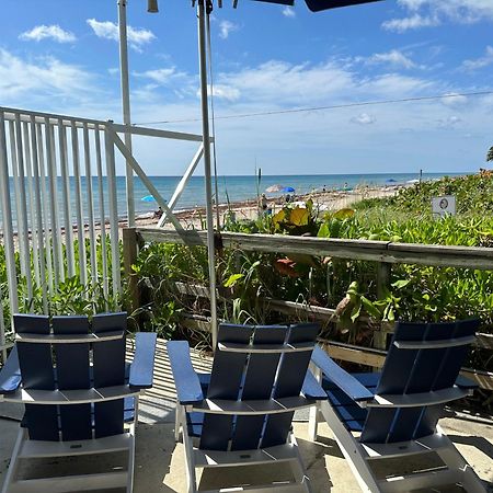 Key West Style 2 Bedroom House Fenced Backyard Patio Grill Firepit! Long Driveway For Boat Parking 10 Min To Delray Beach!!! Лейк Уърт Екстериор снимка