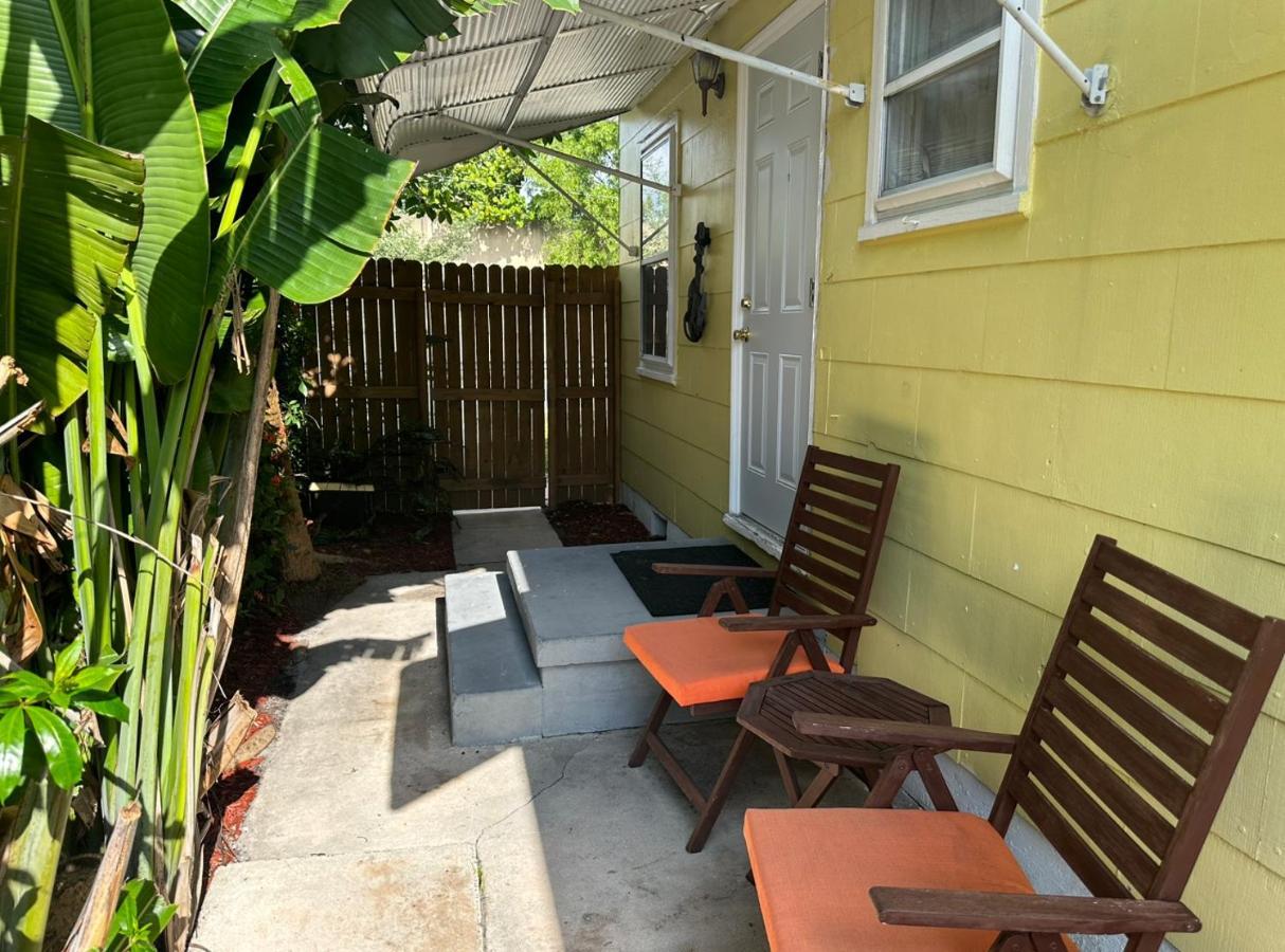 Key West Style 2 Bedroom House Fenced Backyard Patio Grill Firepit! Long Driveway For Boat Parking 10 Min To Delray Beach!!! Лейк Уърт Екстериор снимка